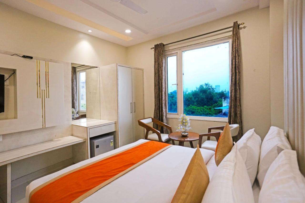 Hotel Worth Newly Bulit - نيودلهي المظهر الخارجي الصورة